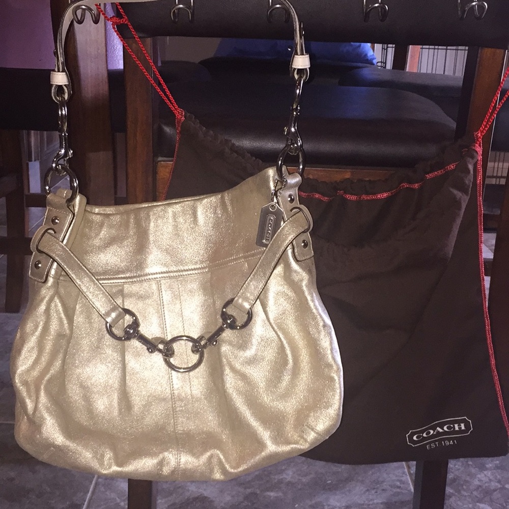 Purse. Coach